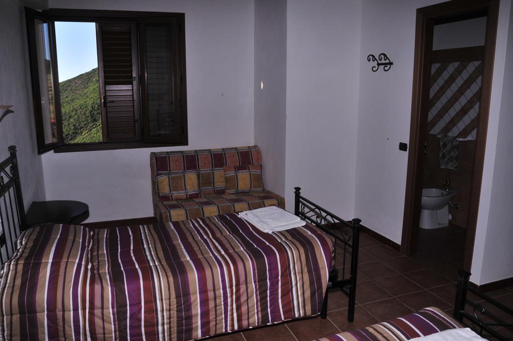 Agriturismo Rocca Su Moru Villa Arbus Bagian luar foto